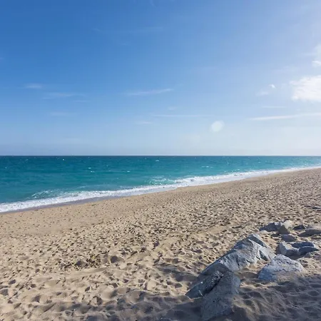 Homeholidaysrentals Balmes - Costa Barcelona Apartment