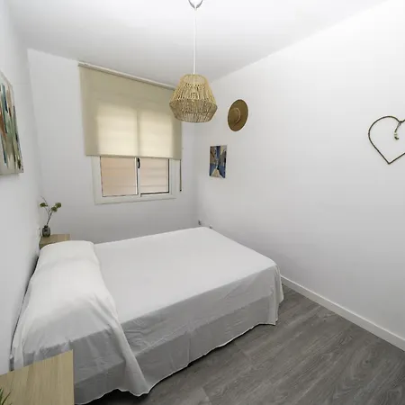 Homeholidaysrentals Balmes - Costa Barcelona Apartment Calella