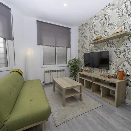 Homeholidaysrentals Balmes - Costa Barcelona Calella